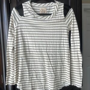 NWT Chaser Cold Shoulder L/S Tee with Stripes, Vanilla, Medium